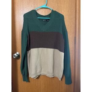 Sweater (Color block) Size Large NWOT Size Large